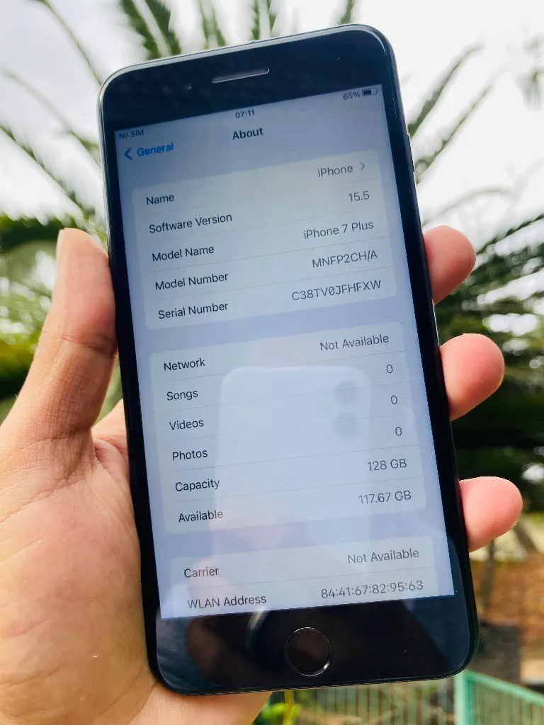 Apple iPhone 7 Plus - Image 4