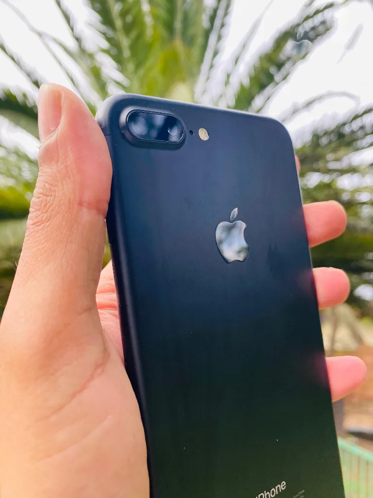 Apple iPhone 7 Plus - Image 7