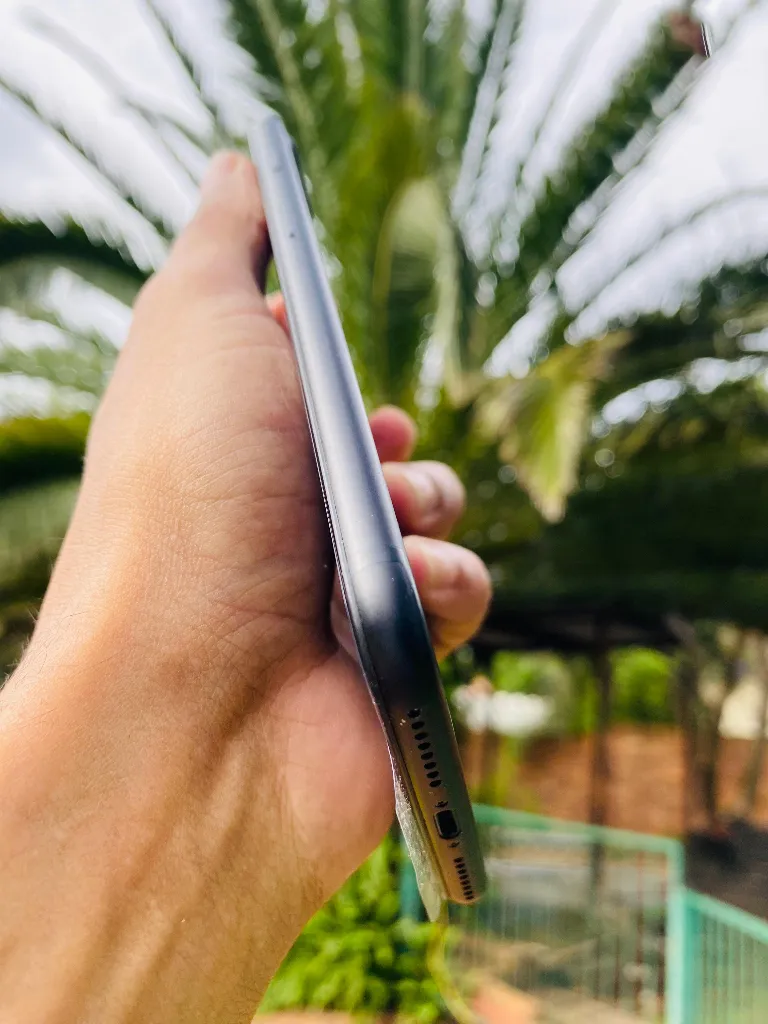 Apple iPhone 7 Plus - Image 8