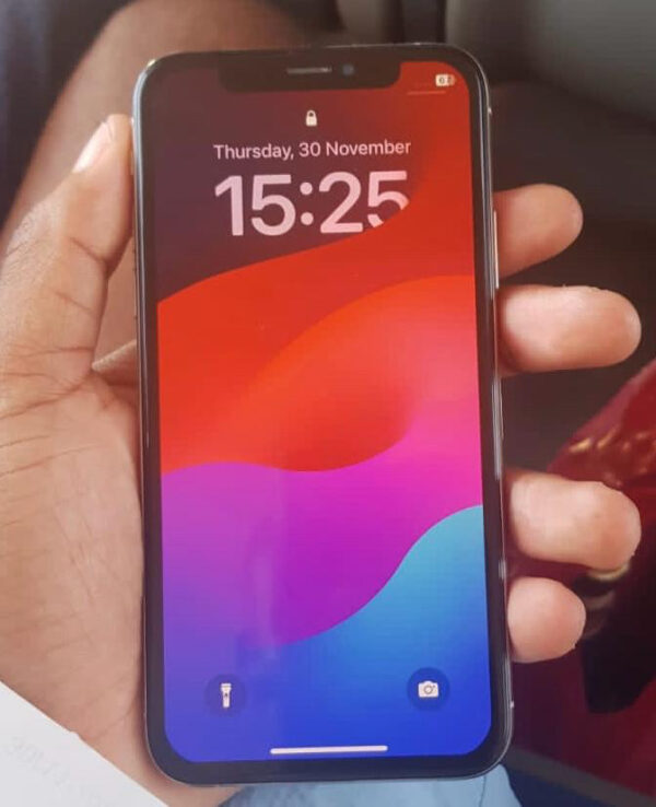 Apple iPhone XS White 64GB