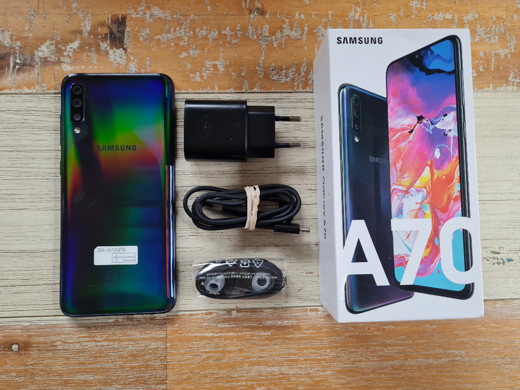 Samsung Galaxy A70 128GB Black, secondhand Samsung Galaxy A70, excellent condition Galaxy A70