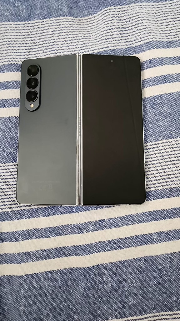 Samsung Galaxy Z Fold 4, Samsung foldable smartphone, 256GB Galaxy Z Fold 4
