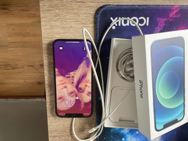 Apple Apple iPhone 12 64Gb Blue 64GB