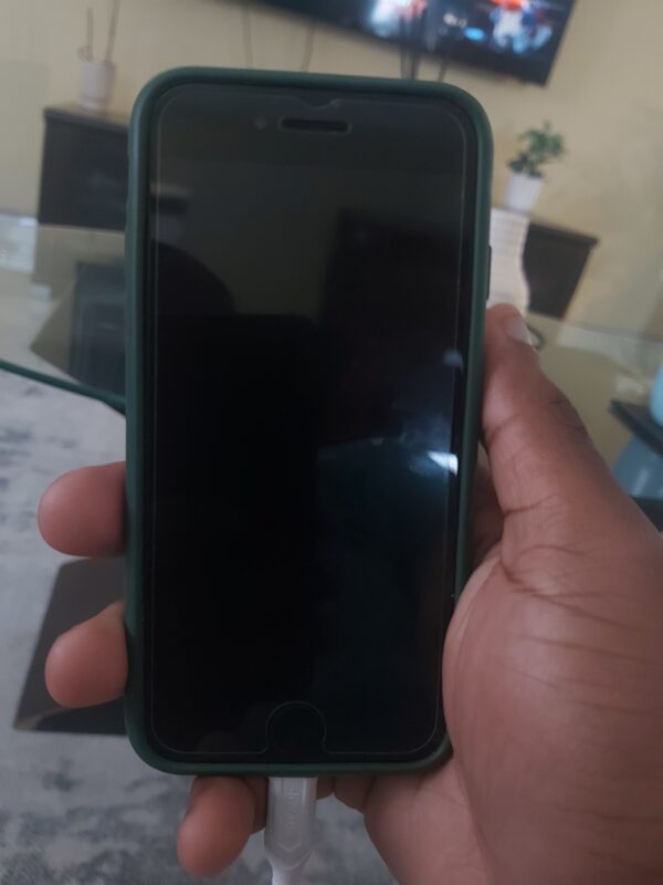 Apple Iphone 7 Black 64GB
