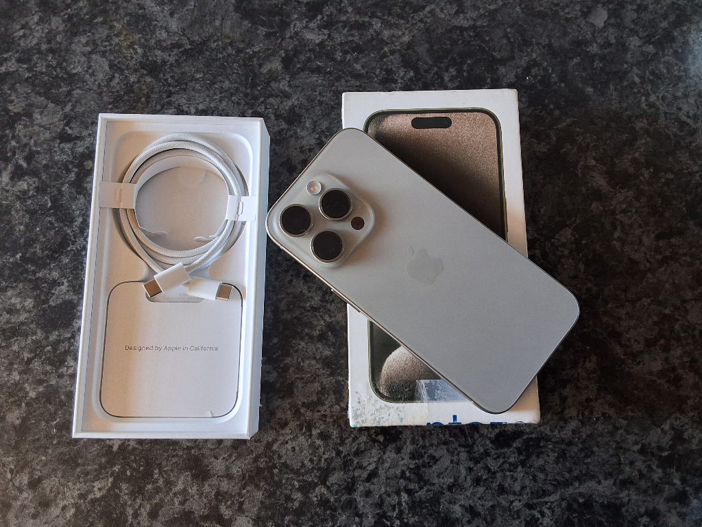 Apple iPhone 15 Pro, secondhand iPhone 15 Pro excellent condition, Apple iPhone 15 Pro 128GB beige