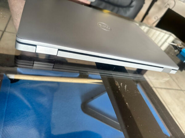 Dell Latitude 5410 Core I5 - 10th Gen Silver 256GB Intel 8GB