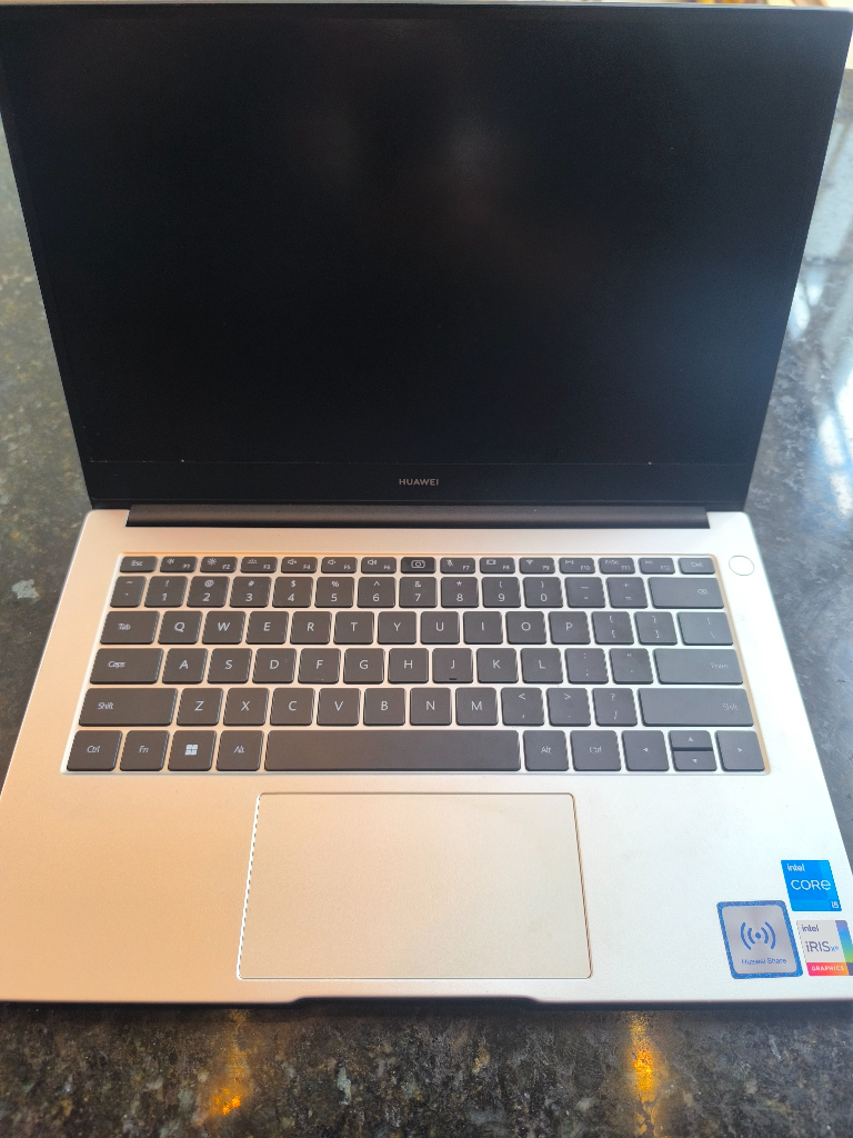 Huawei D14 i5 11th gen, Huawei D14 laptop silver, Intel 11th gen laptops 8GB RAM