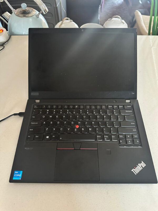 Lenovo Think pad T14 G2 - Core I5 - 11 Generation Black 512GB Intel 8GB