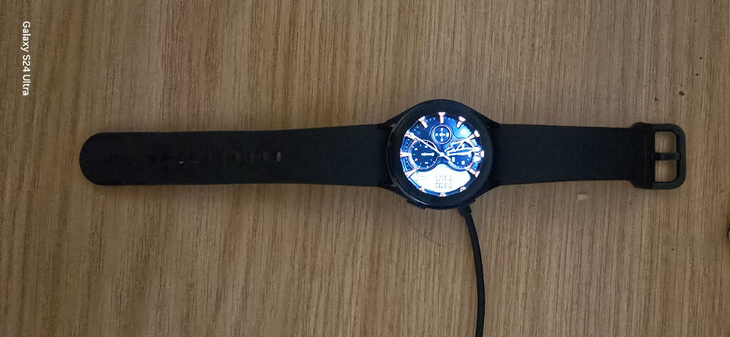Samsung Galaxy Watch 4, Samsung smartwatch deals, Galaxy Watch 4 features