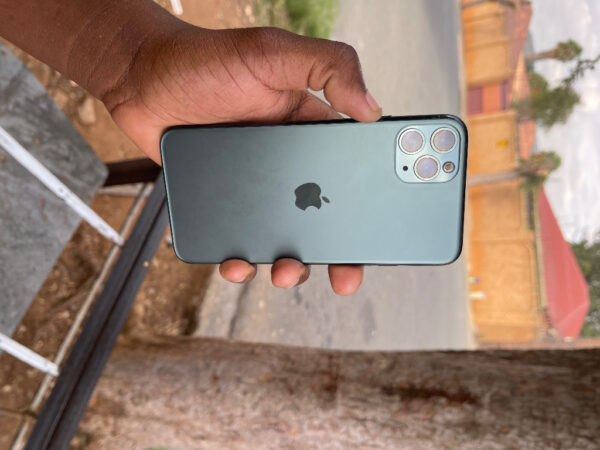 Apple Iphone 11 pro 64gig Gray 64GB