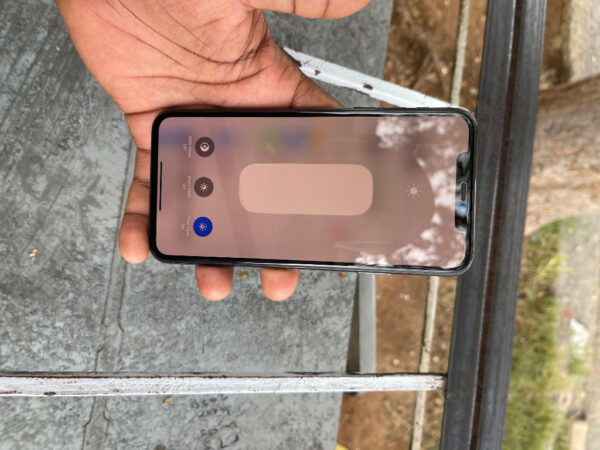 Apple Iphone 11 pro 64gig Gray 64GB