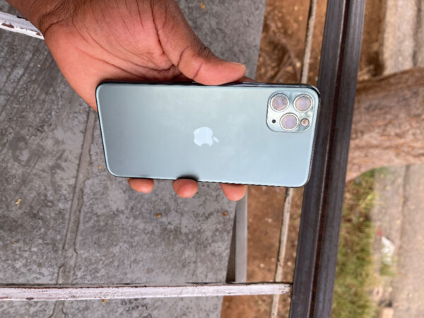 Apple Iphone 11 pro 64gig Gray 64GB