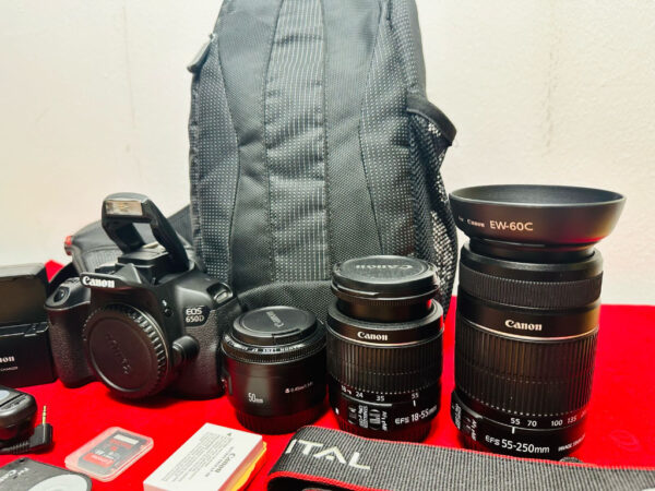 Canon Canon EOS 650D with 3x Lens and accessories 24MP 1080p (Full HD)