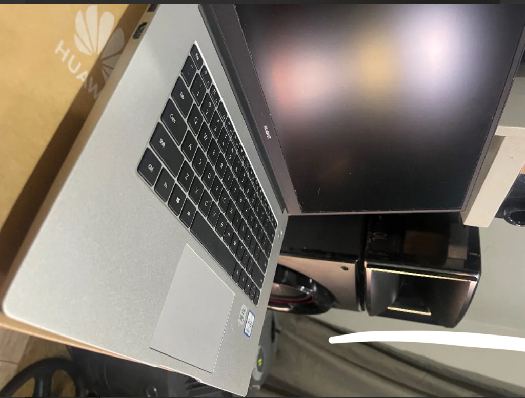 Huawei MateBook 14, Huawei laptops 256GB, Intel laptops with 8GB RAM