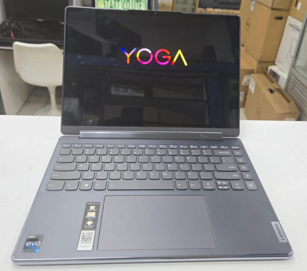 Lenovo Yoga - I7 - 13th Generation 9 series X360 Black 1TB Intel 32GB