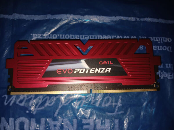 Other Geil EVO Potenza Series 16GB PC4-19200 2400MHZ, CL14 DUAL 16GB