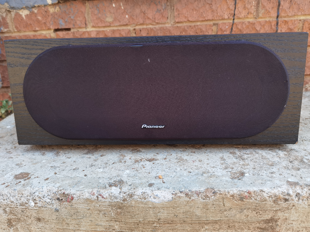 Pioneer Andrew Jones Signature Centre Speaker,excellent condition centre speaker,high-quality audio speaker