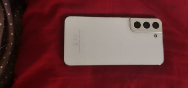 Samsung Smasung s22 White 256GB