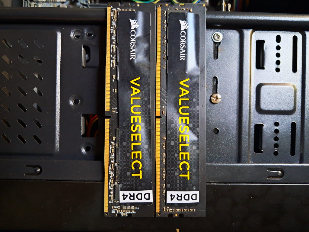 Corsair Value Select 16GB PC4 2133mhz,16GB Desktop RAM,Corsair RAM for Gaming