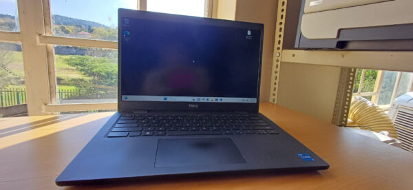 Dell Dell Latitude 3420 Black 256GB Intel 8GB