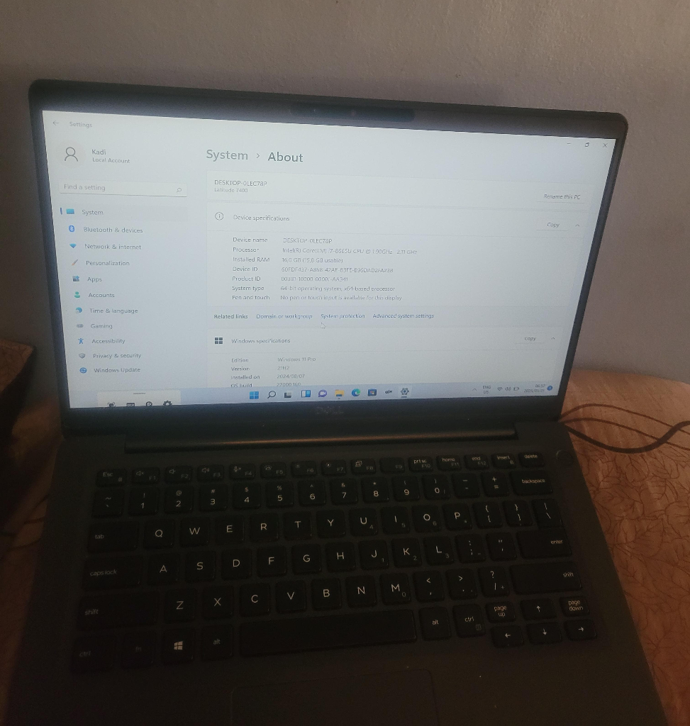 Dell Latitude 7400 i7-8th 16GB ram 512 SSD Silver 512GB Intel 16GB