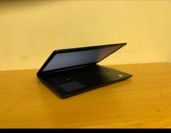 Dell Latitude core i5 Black 256GB Intel 8GB