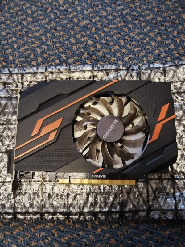 NVIDIA Gigabyte Black 2GB