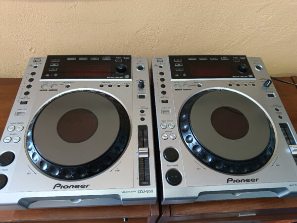 Other CDJ 850 Silver
