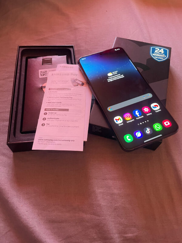 Samsung S22+ Black 256GB