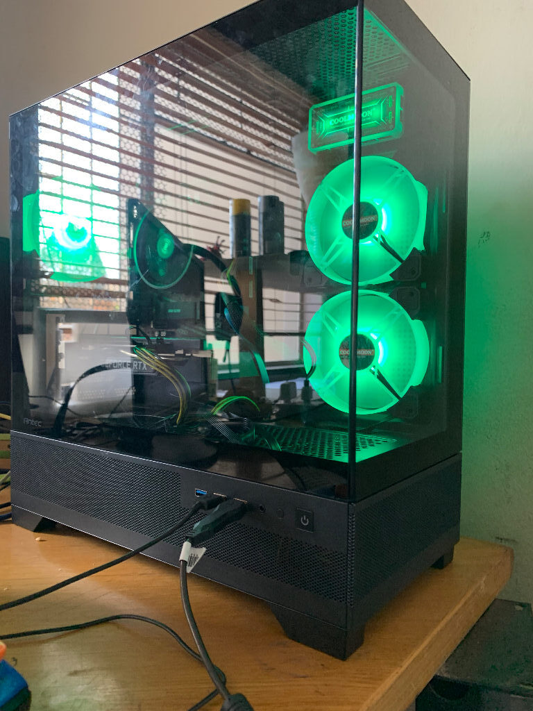 AMD Selling my pc and exstra part.Rx570 8gb R5 3500x 32gb ddr4 ram 1tb ssd