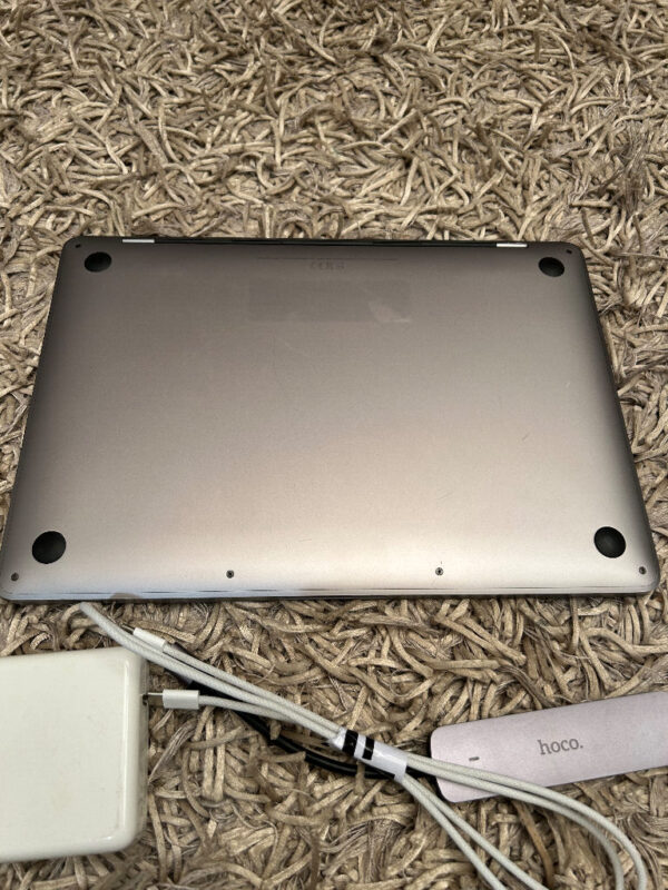 Apple MacBook Pro 2017 (13') Other 256GB Intel 8GB