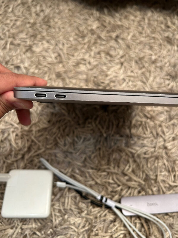 Apple MacBook Pro 2017 (13') Other 256GB Intel 8GB