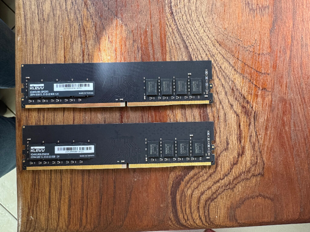 Klevv Crass 16GB 3200mhz Ram,High-performance RAM for gaming,16GB Klevv RAM upgrade