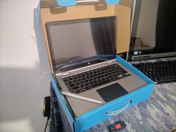 Other Mecer Flip Touch Screen Gen3 Silver 128GB Intel Other