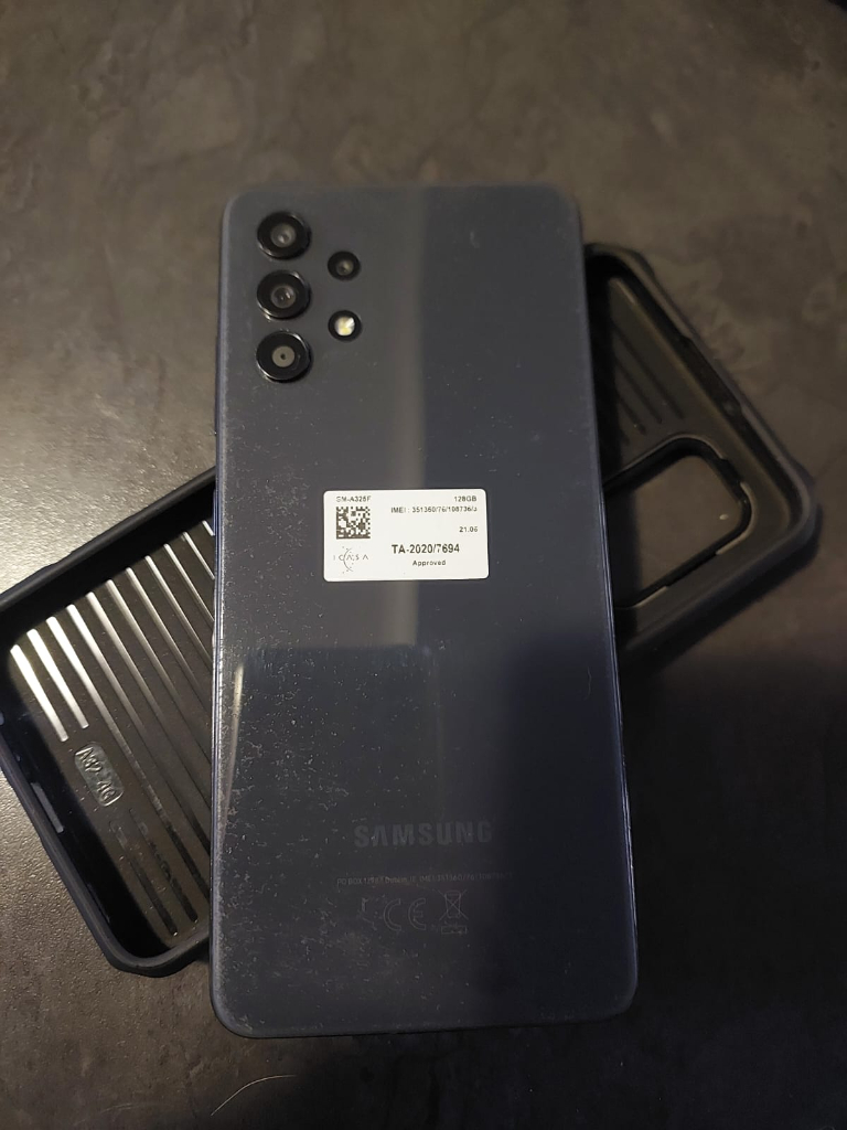 Samsung Galaxy A32,Samsung A32 secondhand excellent condition,Samsung A32 128GB gray phone