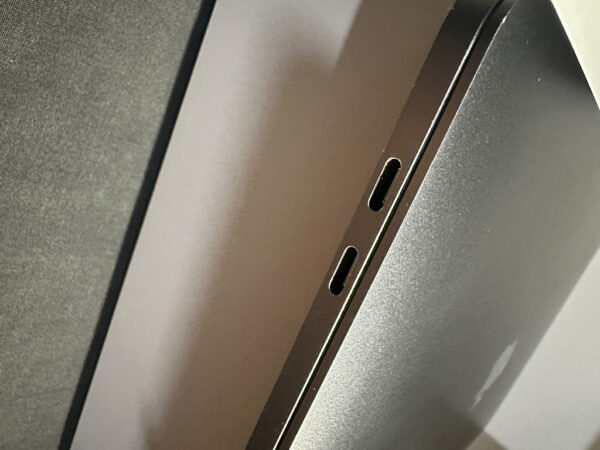 Apple 2022 M2 MacBook Pro 13inch’ Silver 256GB Apple M Chip 8GB