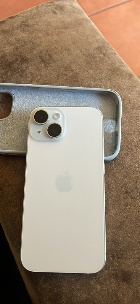 Apple iPhone 15 128gb Blue 128GB