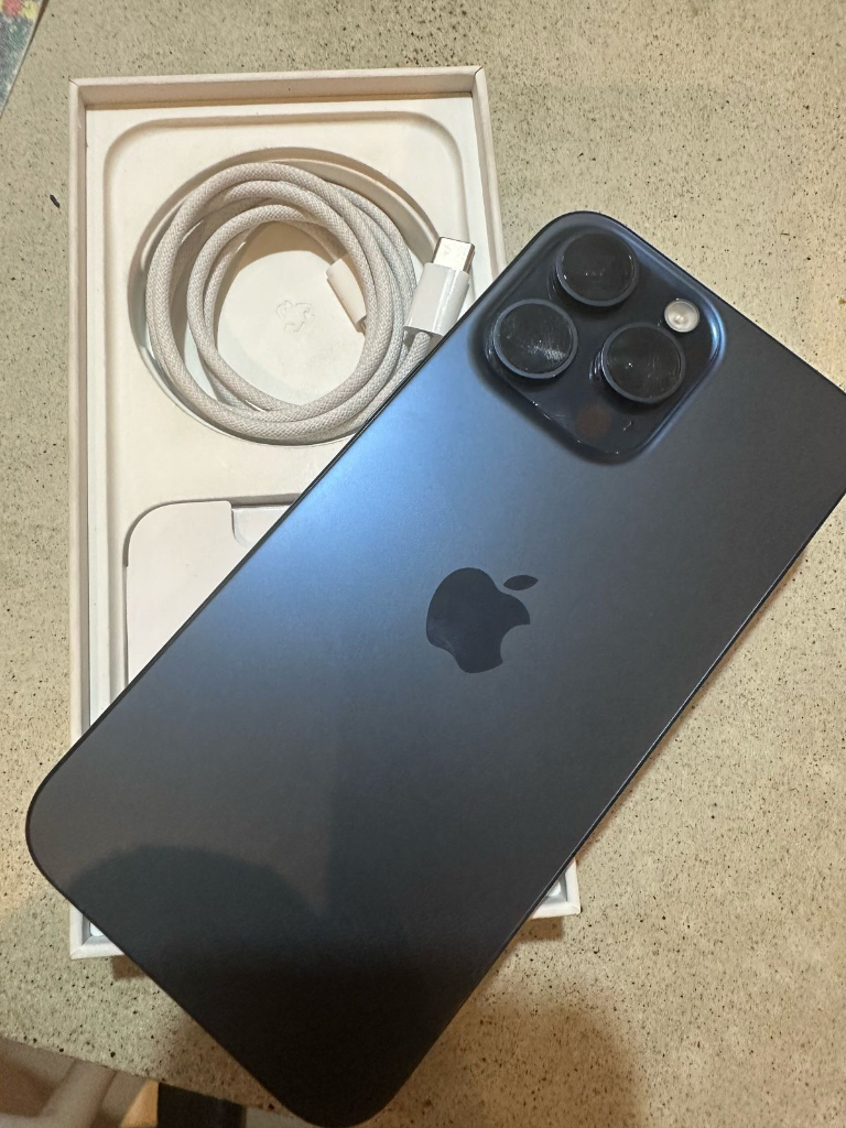 Apple iPhone 15 pro max Black 256GB