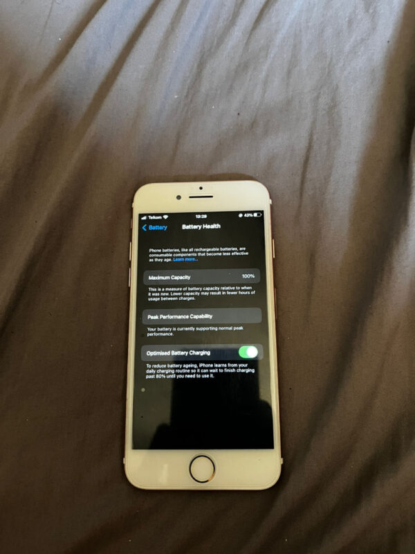 Apple iPhone 7 Gold Other