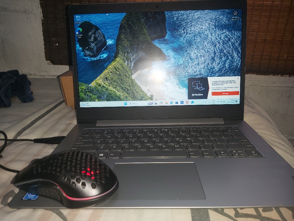 Lenovo Lenovo Silver Other Intel Other